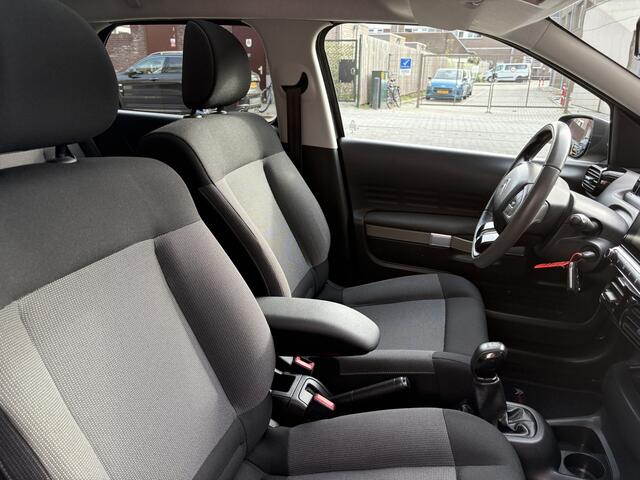 Citroen C4 CACTUS 1.2 PureTech PANO/CAMERA/NAVI/DEALER OND.