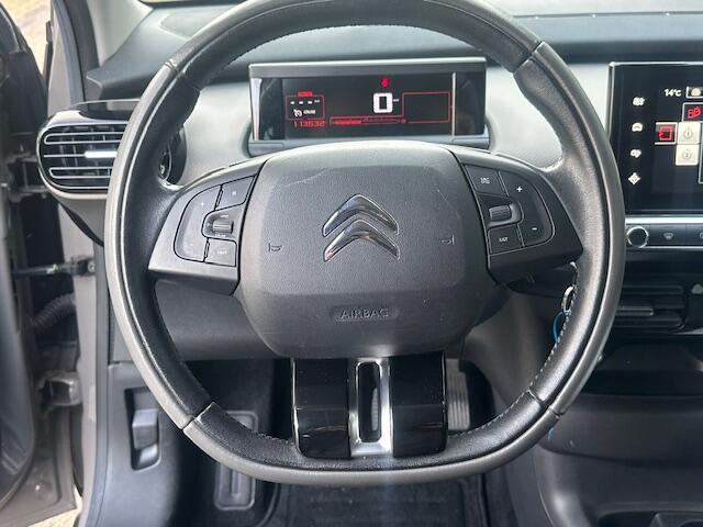 Citroen C4 CACTUS 1.2 PureTech Shine / PDC + Camera / 1e eigenaar