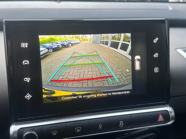 Citroen C4 CACTUS 1.2 PureTech Shine / PDC + Camera / 1e eigenaar