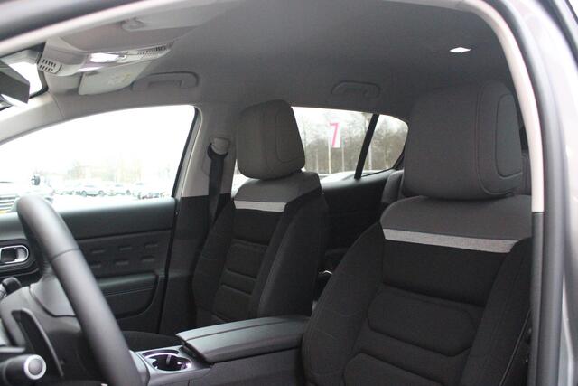 Citroen C5 Aircross 1.6 225PK Plug-in Hybrid FEEL | NAVIGATIE | ACHTERUITRIJ CAMERA | DODEHOEKDETECTIE | APPLE CARPLAY/ANDROID AUTO | CLIMATE CONTROL | DAB RADIO | ADAPTIVE CRUISE CONTROL | VERSTELBARE ACHTERSTOELEN | LANE-ASSIST |