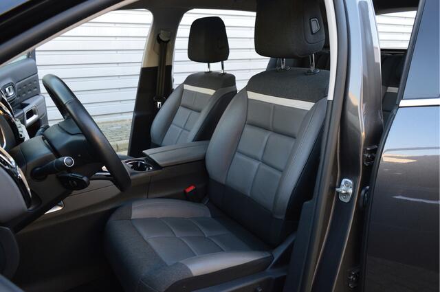 Citroen C5 Aircross 1.2 PureTech Business Plus O.a: Afn Haak, ACC, Stoelverw, Clima, Camera, Etc. All-in prijs!