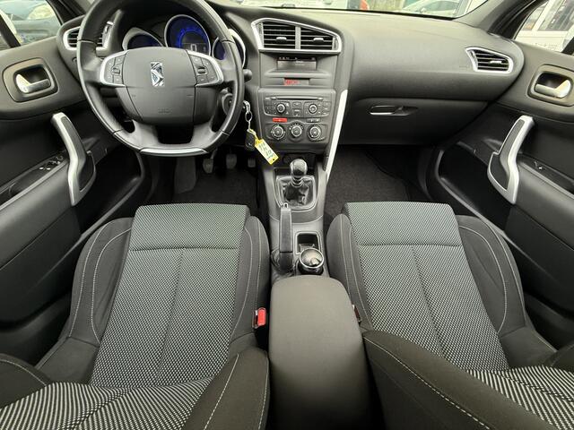 Citroen DS4 1.2 PureTech So Chic * 131.812 Km * Climatronic * Nw Staat *