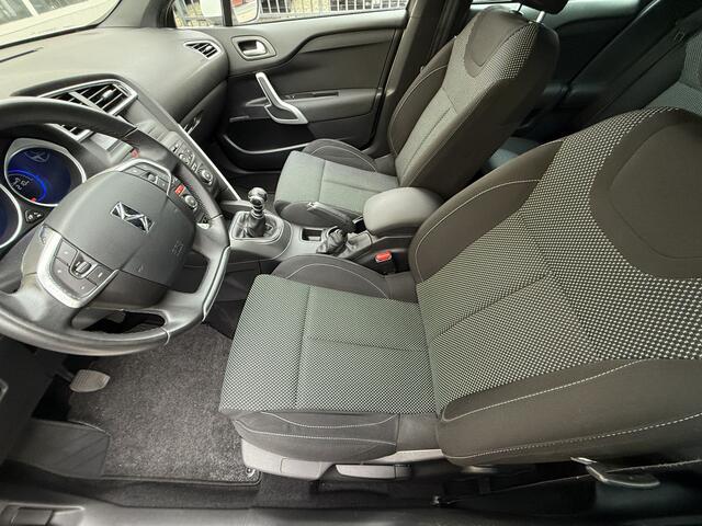 Citroen DS4 1.2 PureTech So Chic * 131.812 Km * Climatronic * Nw Staat *