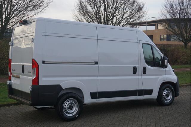 Citroen JUMPER 35 2.2 140PK EAT8 Automaat L2H2 BPM VRIJ!! 10" Navi, Clima, 360º Camera, LED, 270º Deur!! NR. L437*