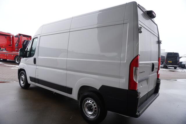 Citroen JUMPER 2.2 BlueHDi 140PK S&S L2H2 3.5t Automaat Climate | Cruise | Navi | 360 Camera |Blis