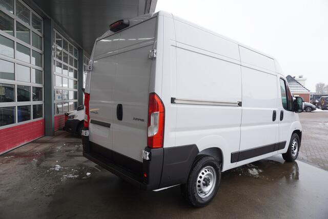 Citroen JUMPER 2.2 BlueHDi 140PK S&S L2H2 3.5t Automaat Climate | Cruise | Navi | 360 Camera |Blis