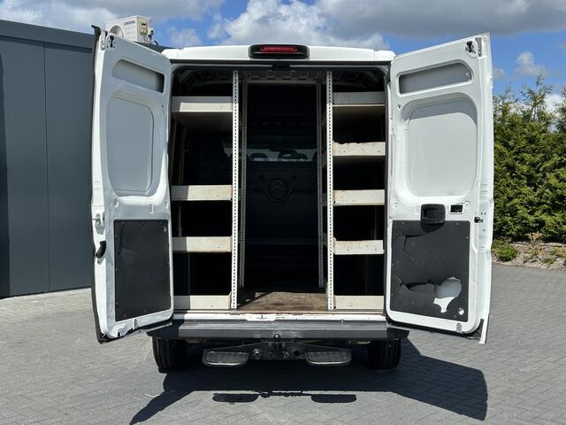Citroen JUMPER 35 2.2 HDI 131 PK DC Zwaar / L2H2 / 7-PERS DUBBEL-CABINE / 1e EIG. / AIRCO / NAVI / CAMERA / BLUETOOTH / 3 TONS TREKHAAK / INRICHTING / DUBBELE CABINE