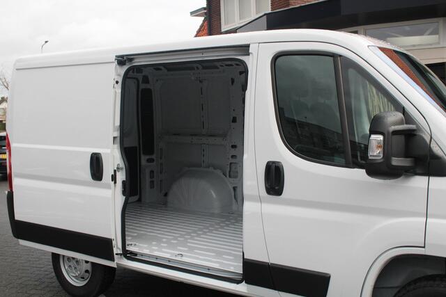 Citroen JUMPER 2.2 BlueHDi 120 L1H1 3.0t Cruise Control, Leder Stuurwiel, Climate Control, Audio/Bluetooth, Parkeerhulp achter .