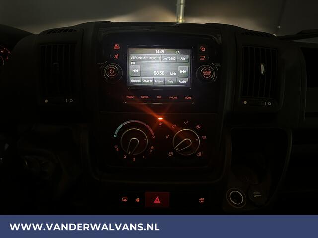 Citroen JUMPER 2.2 BlueHDi 120pk L1H1 Airco | 2500kg Trekhaak | Imperiaal Bijrijdersbank