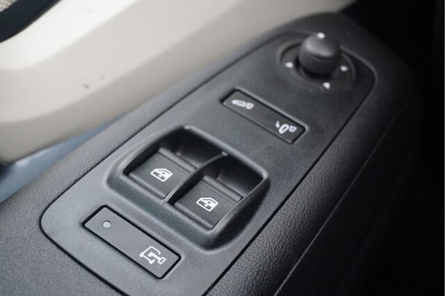 Citroen JUMPER Heavy 35 2.2 140PK Open laadbak BPM VRIJ!! Apple CP/Android A, Climate, Cruise!! NR. BB02*