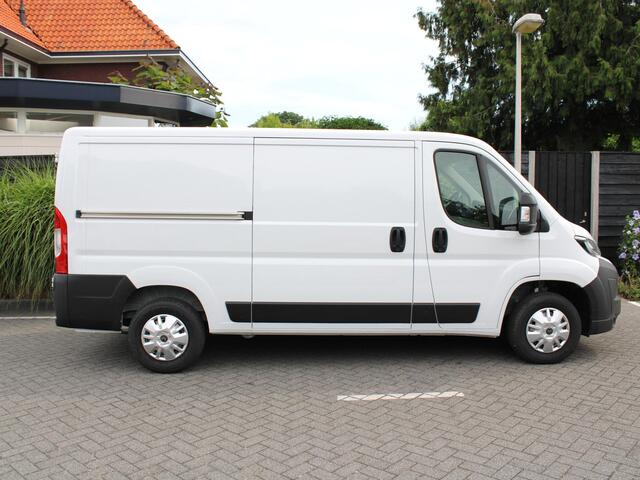 Citroen JUMPER 2.2 BlueHDi 120PK S&S L2H1 3.0t Trekhaak, Navigatie, Achteruitrijcamera, Cruise Control, Airco, Dodehoek Detectie