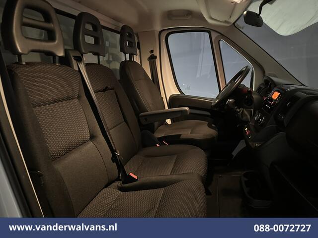Citroen JUMPER 2.2 BlueHDi 141pk Bakwagen Laadklep Euro6 Airco | 1015kg laadvermogen | Cruisecontrol Bijrijdersbank