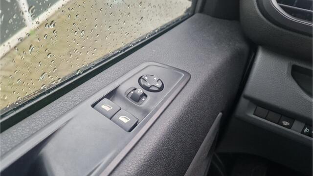 Citroen JUMPY 2.0 BlueHDI 180 Business XL DC S&S Automaat / Camera / Clima / Carplay / Cruise