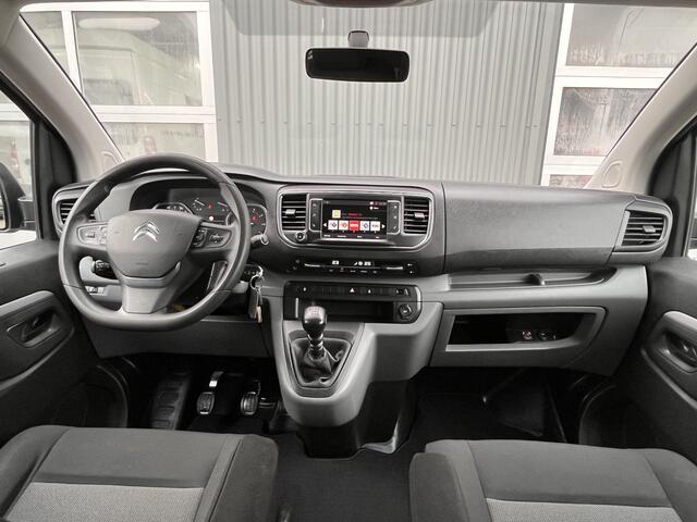 Citroen JUMPY 2.0 HDI 120 DC XL BTW en BPM vrij!! Airco Cruise controle Trekhaak 2500kg Navigatiesysteem 5-Persoons Parkeerhulp achter Apple carplay 1e eigenaar Euro 6 Bpm en Btw vrij voor particulier gebruik !!
