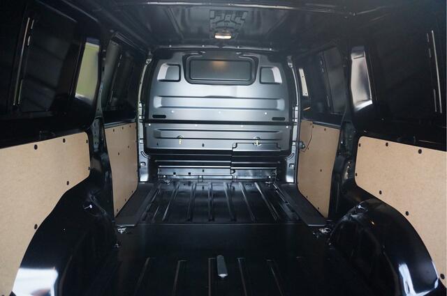 Citroen JUMPY 2.0D 180PK EAT8 Automaat L3H1 BPM VRIJ!! Navi, Camera, Cruise!! Nr. 132