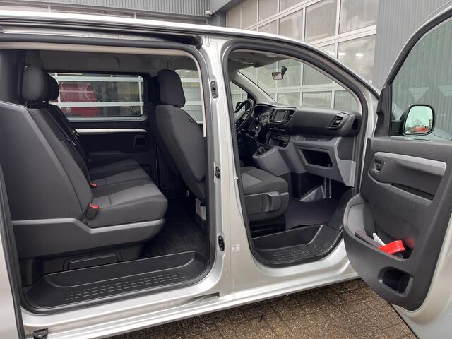 Citroen JUMPY 2.0 HDI 120 XL DC BTW en BPM vrij!! Airco Cruise controle Trekhaak 2500kg Navigatiesysteem 5-Persoons Parkeerhulp achter Apple carplay 1e eigenaar Euro 6 Bpm en Btw vrij voor particulier gebruik !!