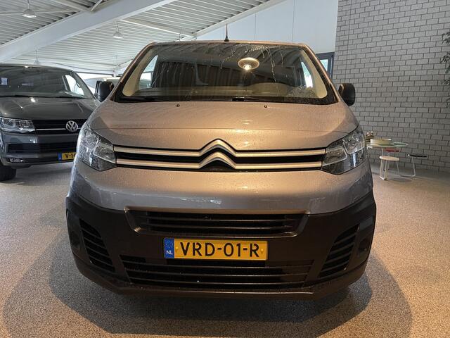 Citroen JUMPY 1.5 BlueHDI 120pk M Club L2H1 / vaste prijs rijklaar ¤ 16.950 ex btw / lease vanaf ¤ 285 / airco / cruise control / bijrijdersbank / grijs metallic / navigatie / euro 6 / bpm vrij