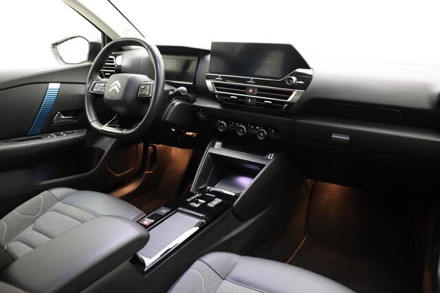 Citroen ë-C4 Feel Edition 50 kWh 3 Fase | Navigatie | Winterpakket | Camera | Head-Up Display | Keyless Entry en Start | Lichtmetalen Velgen