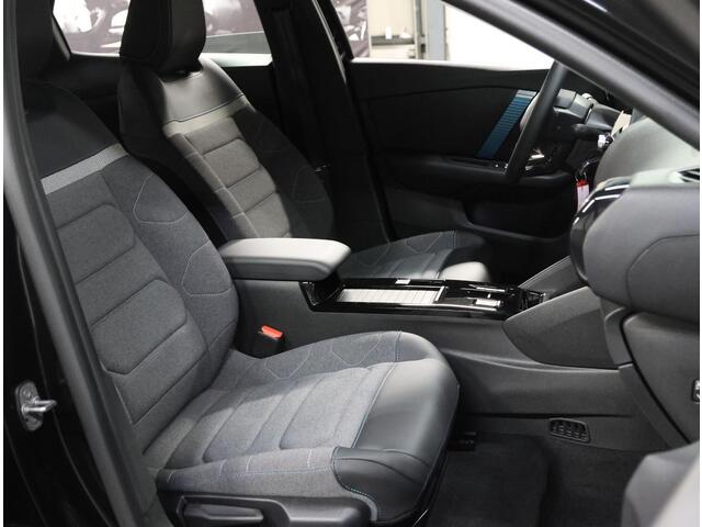 Citroen ë-C4 Feel Pack 50 kWh 136PK | ACCURAPPORT %| AppleCarPlay/AndroidAuto | Navigatie | Cruise Control | Climate Control | Camera | LMV | LED | Armsteun | Isofix | Parkeersensoren |