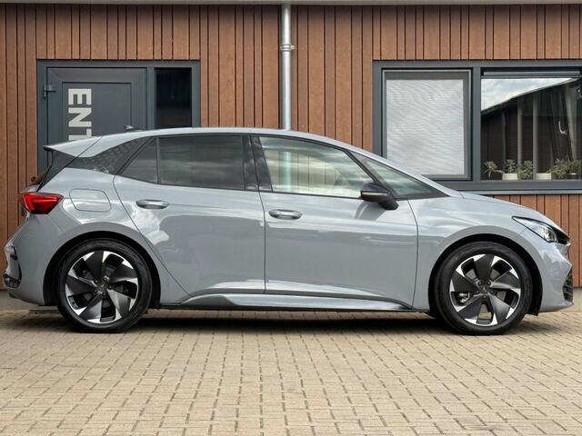 Cupra Born PERFORMANCE 82 KWH GROTE ACCU! acc stuur verw. camera