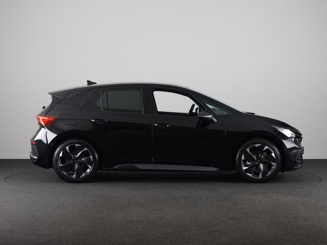 Cupra Born Business Limited 63 kWh 232PK | Stoel & Stuurverwarming | Achteruitrijcamera | Navigatie | Keyless Entry | Draadloze Carplay en Androidauto |