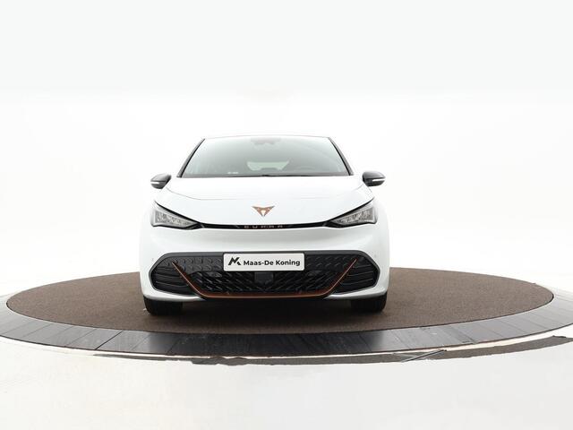 Cupra Born Business 62 kWh · Camera · Apple/Android Car Play · Navigatie · P-Sensoren · Stuurwiel Verwarming · 18'' Inch ·