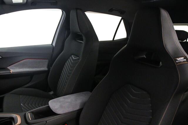 Cupra Born Essential Limited 230pk Automaat Adaptive cruise control, Stoelverwarming, Parkeersensoren, LED koplampen, Stuurwiel verwarmd, Airco, App connect, DAB, Radio