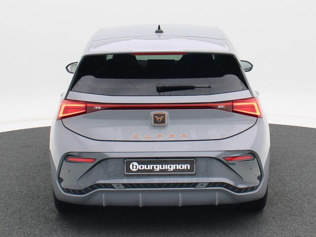 Cupra Born Business Plus 62 kWh | Adaptive Cruise | Stoelverwarming | CarPlay | Bluetooth | Achteruitrijcamera | 18 Inch | 36.733 Km!!