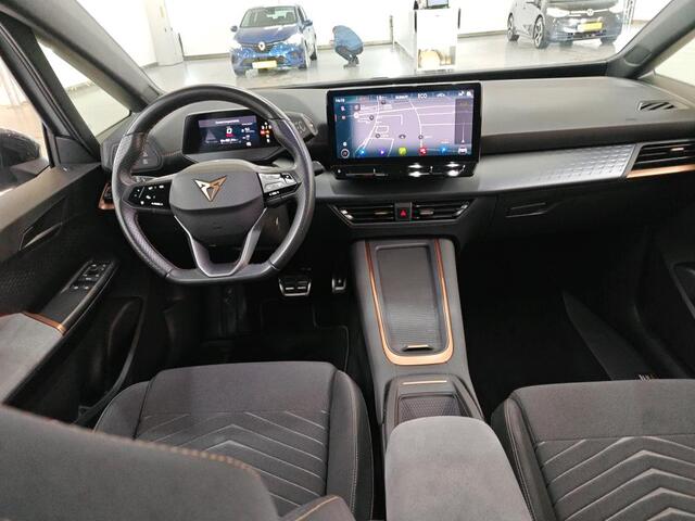 Cupra Born Business 62 kWh / CAMERA/ PARK. SENSOREN/ FULL LINK/ GETINT GLAS/ NAVI/ 18" LMV