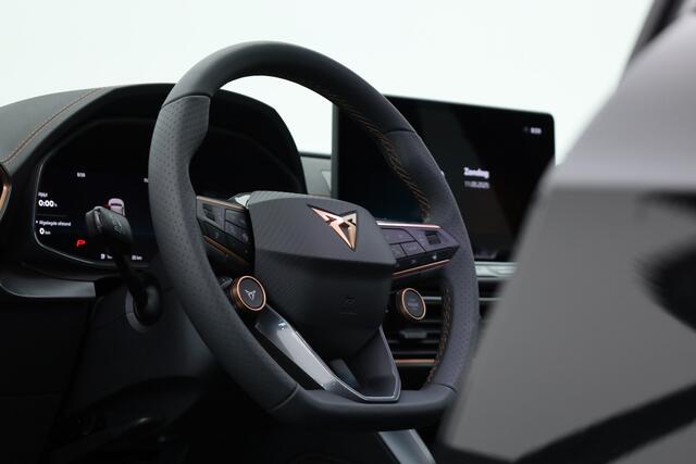 Cupra Formentor 1.5 TSI e-Hybrid ''Nieuw model'' | Pano | 360cam | Travel Assist | Keyless | Navi | Stuurverw.