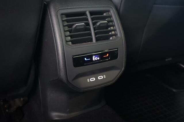 Cupra Formentor 1.4 e-Hybrid Business 204pk Sport | LED | Camera | Apple Carplay