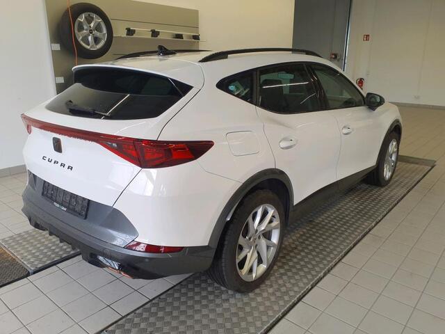 Cupra Formentor 1.5 TSI Business Edition Sfeer | Donkere Hemel | Keyless | Camera | Stoel+Stuur verwarming | Carplay | Full Led | Cruise | 1 Laadkabel
