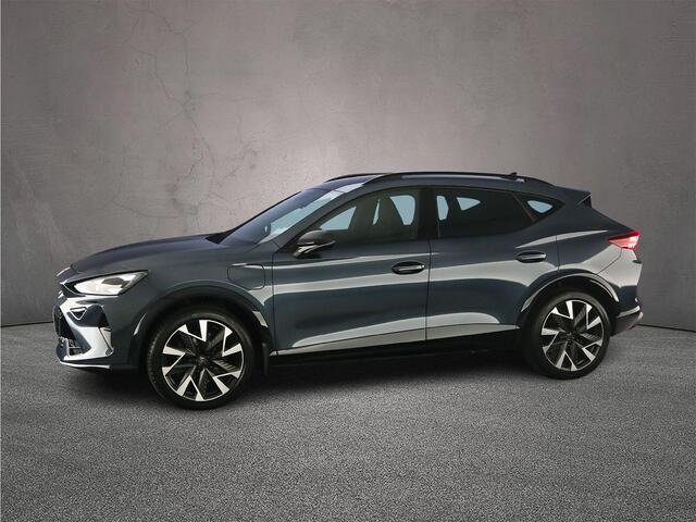 Cupra Formentor VZ Performance 1.5 TSI e-Hybrid 272pk DSG Automaat Adaptive cruise control, Elektrische achterklep, Achteruitrijcamera, Stuurwiel verwarmd, LED koplampen, Stoelverwarming