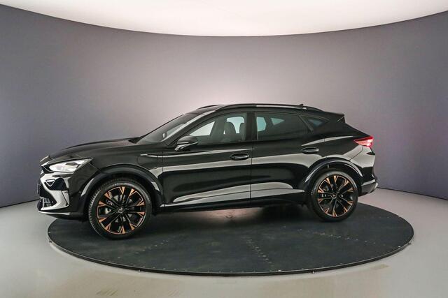 Cupra Formentor Business 1.5 TSI eHybrid 204pk DSG Automaat Panoramadak, Adaptive cruise control, Navigatie, Elektrische achterklep, 360 camera, Achteruitrijcamera, LED verlichting