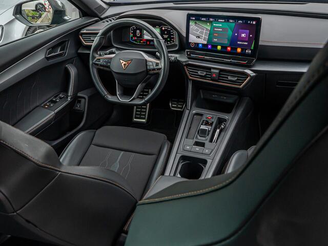 Cupra Formentor 1.4 e-Hybrid VZ Performance 245 PK SCHAALSTOELEN CAMERA 19 INCH BLACK OPTIC