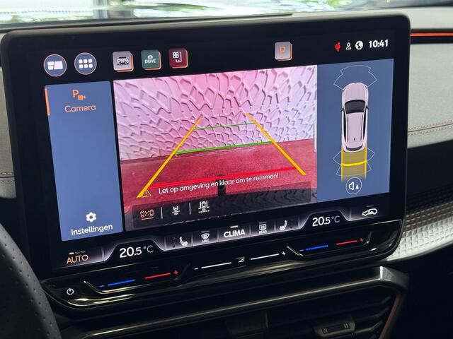 Cupra Formentor ?NW MODEL? 1.5 eTSI 150 MHEV CAMERA ELEK.TREKHAAK STOEL/STUUR ELEK.KLEP VERW. LED LEER CARPLAY ZWARTE.HEMEL 10/2024