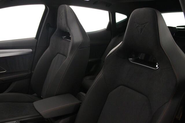 Cupra Formentor VZ Performance 1.5 TSI e-Hybrid 272pk DSG Automaat Trekhaak, Panoramadak, Sennheiser audio, Adaptive cruise control, 360 camera, Achteruitrijcamera