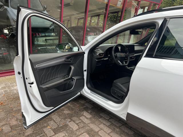 Cupra Formentor 1.4 e-Hybrid Business | Pano | Schaalstoelen | Memory |