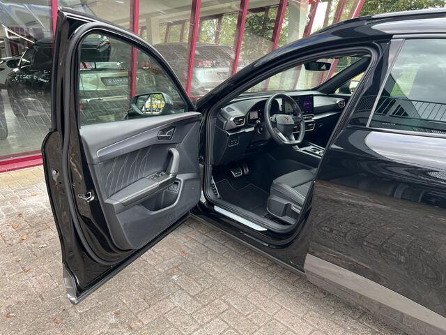 Cupra Formentor 1.4 e-Hybrid VZ Performance | Pano | Schaalstoelen | Adaptive CC |