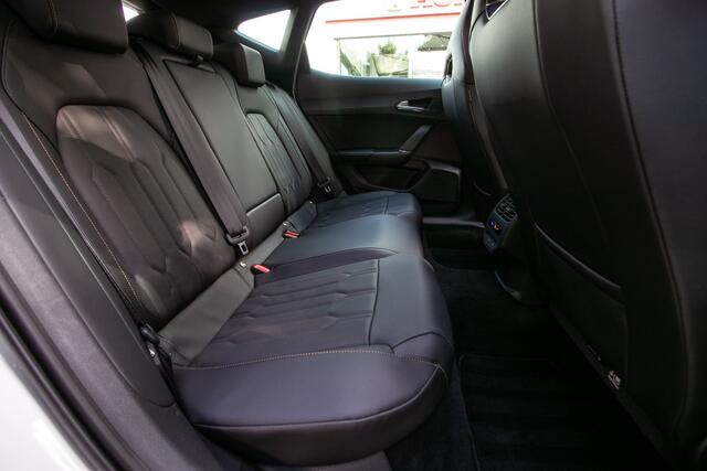 Cupra Formentor 1.4 e-Hybrid VZ Copper Edition -All in rijklaarprijs | Schuifdak | Leder int. | Andr. auto/Carplay