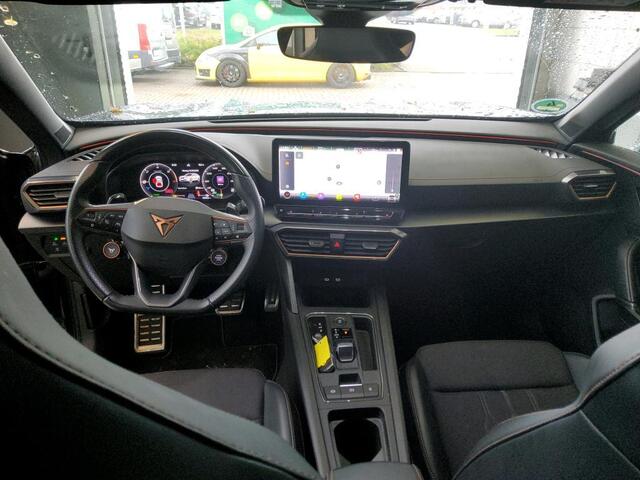 Cupra Formentor 1.4 e-Hybrid VZ Copper Edition 245PK | 2e Eigenaar | Dealer Onderh. | BTW | Cupra knop | Sfeer | 1 Laadkabel | Donkere Hemel | Matrix Led | Stuur+Stoelverwarming | Camera | Carplay | Ad Cruise | Climate Control | Elek Klep |