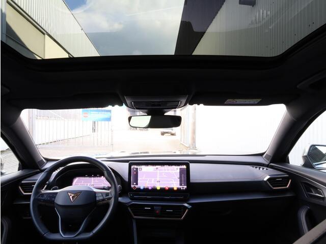 Cupra Formentor 1.4 e-Hybrid 245PK | Panodak | Keyless Go & Entry | Achteruitrijcamera | Elektrische kofferklep | DCC | 19"Inch |