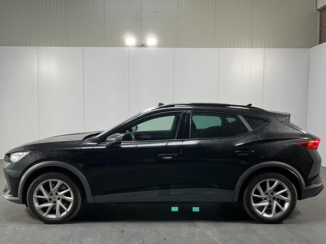 Cupra Formentor 1.4 e-Hybrid VZ Performance / AUTOMAAT/ 245PK/ PANO/ PARK. SENSOREN + CAMERA/ FULL LINK/ NAVI/ DIGITAL DASH/ LED/ ADAPT. CRUISE/ STOEL-STUUR VERWARM.