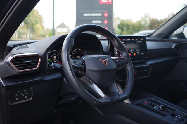 Cupra Formentor 1.4 e-Hybrid 204 PK Adrenaline PHEV, Carplay, Camera, Keyless, LED