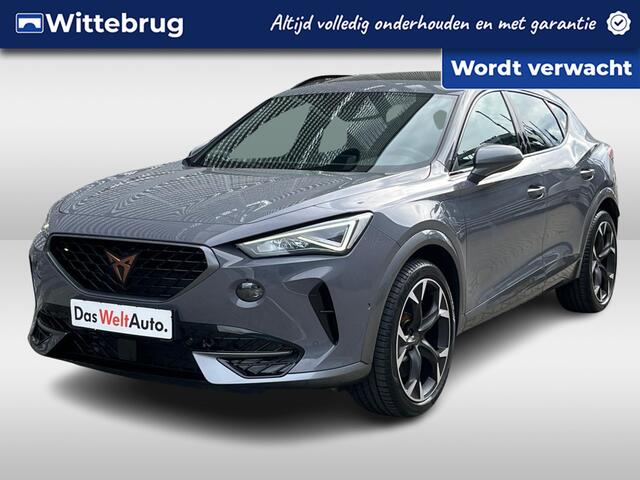 Cupra Formentor 1.4 e-Hybrid VZ Black Edition / Panoramadak / Navigatie / Supersportstuur / Leer / 19" LMV /