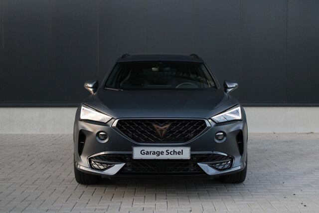 Cupra Formentor 1.4 e-Hybrid VZ Performance - Pano - Leder - Stoel-stuurverwarming - Memory - Keyless - Navi - Camera - Rijklaar