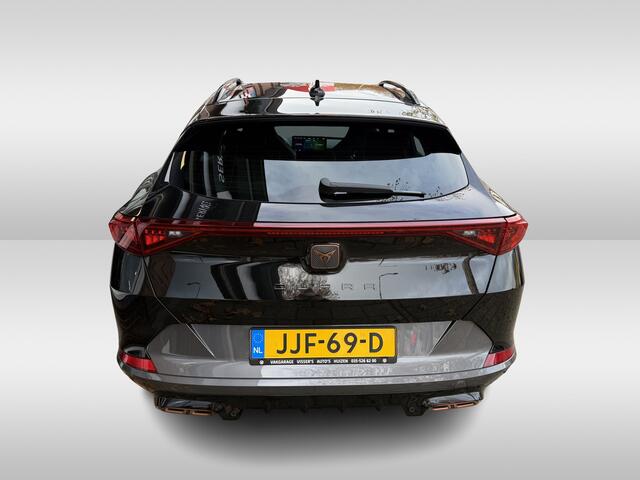 Cupra Formentor 1.4 e-Hybrid VZ Copper Edition | stuurverwarming | trekhaak | airco | voorstoel verwarming | 19 inch velgen |
