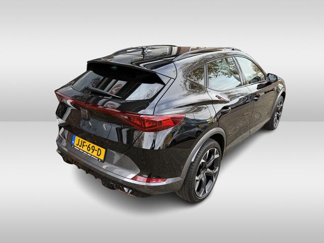 Cupra Formentor 1.4 e-Hybrid VZ Copper Edition | stuurverwarming | trekhaak | airco | voorstoel verwarming | 19 inch velgen |