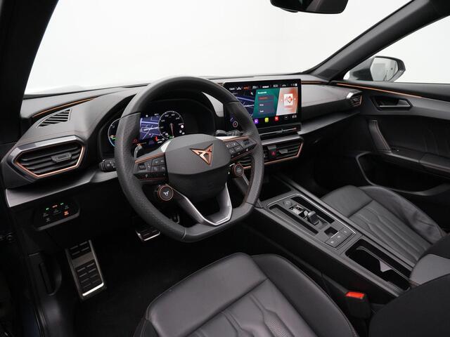 Cupra Formentor 1.4 e-Hybrid 245 pk DSG VZ Performance | Panoramadak | Leder | Geheugenstoel | Adaptief sportonderstel | Stuur-/stoelverwarming