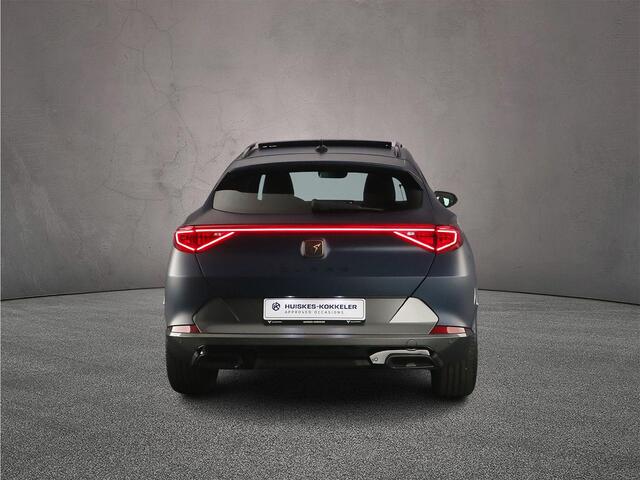 Cupra Formentor Performance 1.4 TSI e-Hybrid 204pk DSG Automaat Trekhaak, Panoramadak, Achteruitrijcamera, Navigatie, Adaptive cruise control, Stoelverwarming